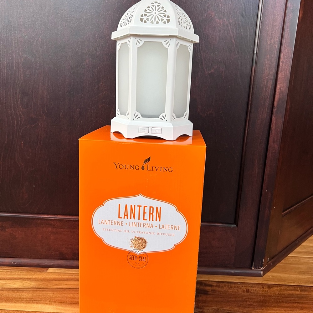 NIB Young Living Lantern Diffuser - Picture 2 of 7